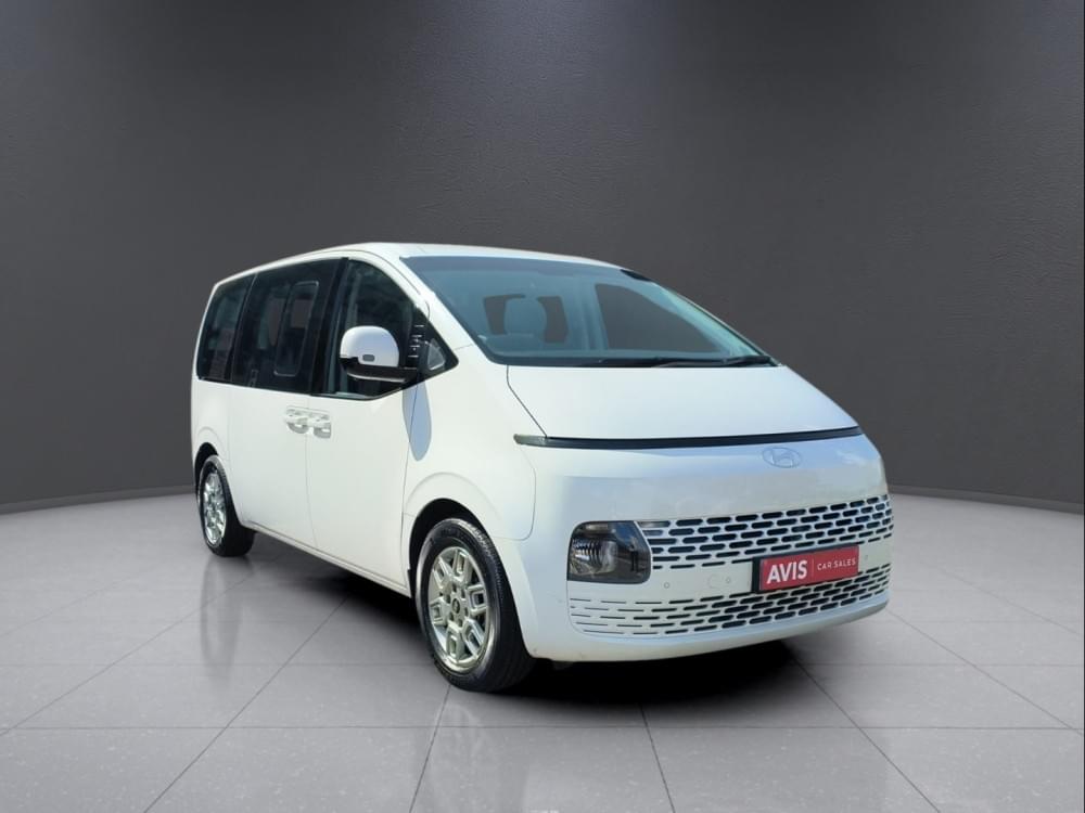 Hyundai Staria 2.2D Executive 9 Seater At