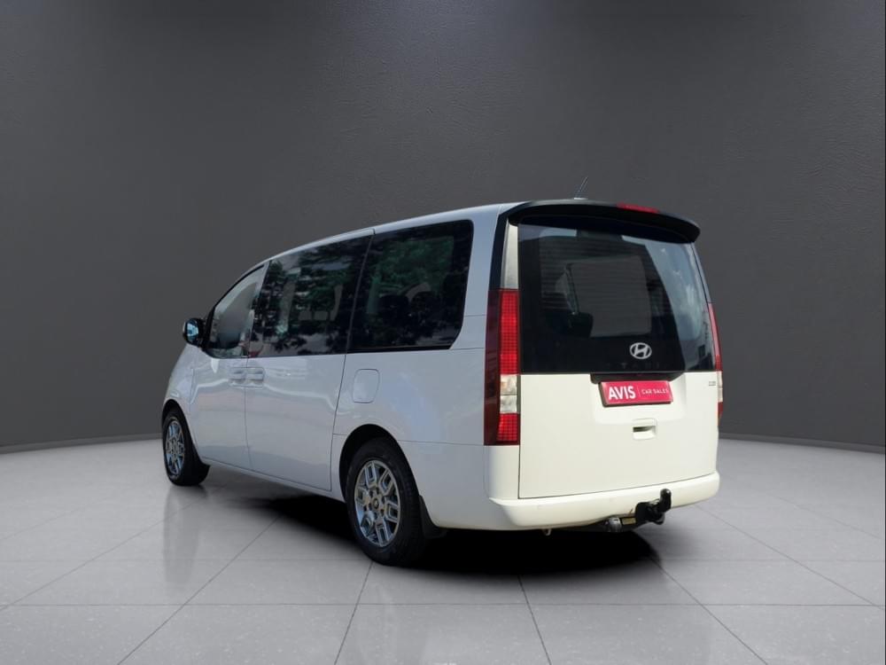 Hyundai Staria 2.2D Executive 9 Seater At