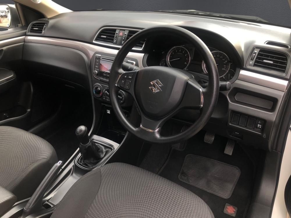 Suzuki Ciaz 1.5 Gl