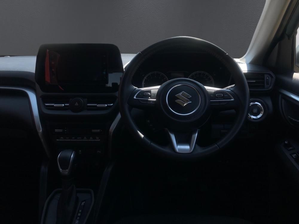 Suzuki N/A 1.5 Gl At