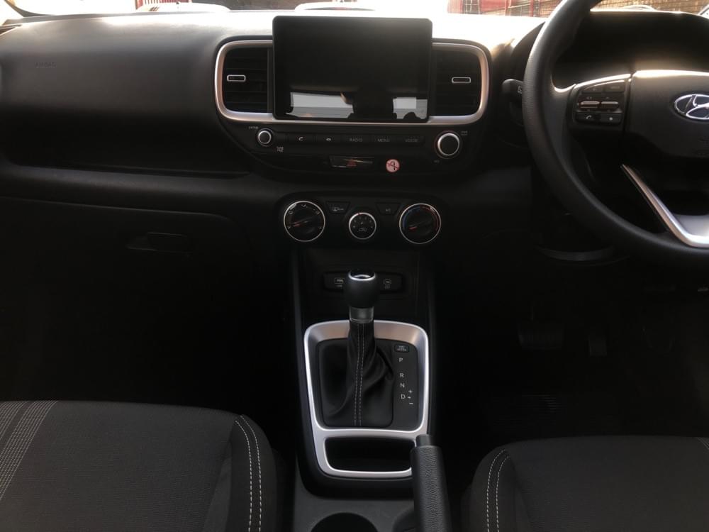Hyundai Venue 1.0 Tgdi Motion Dct Infotainment