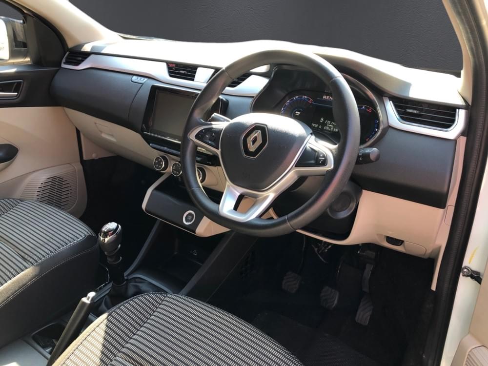 Renault Triber 1.0 Zen