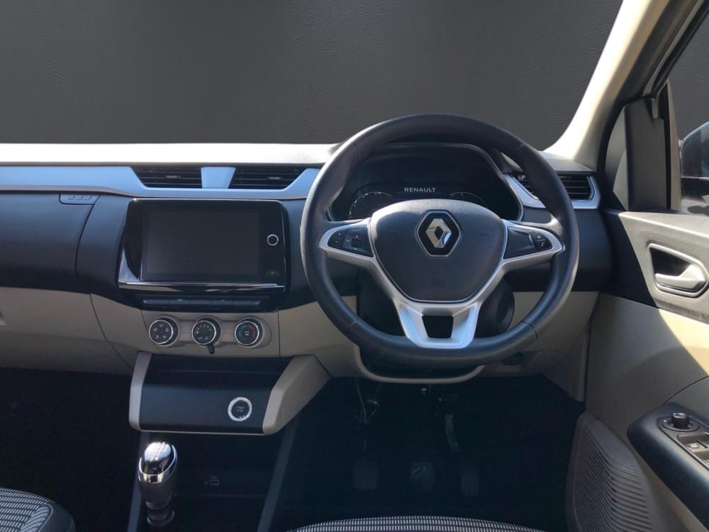 Renault Triber 1.0 Zen