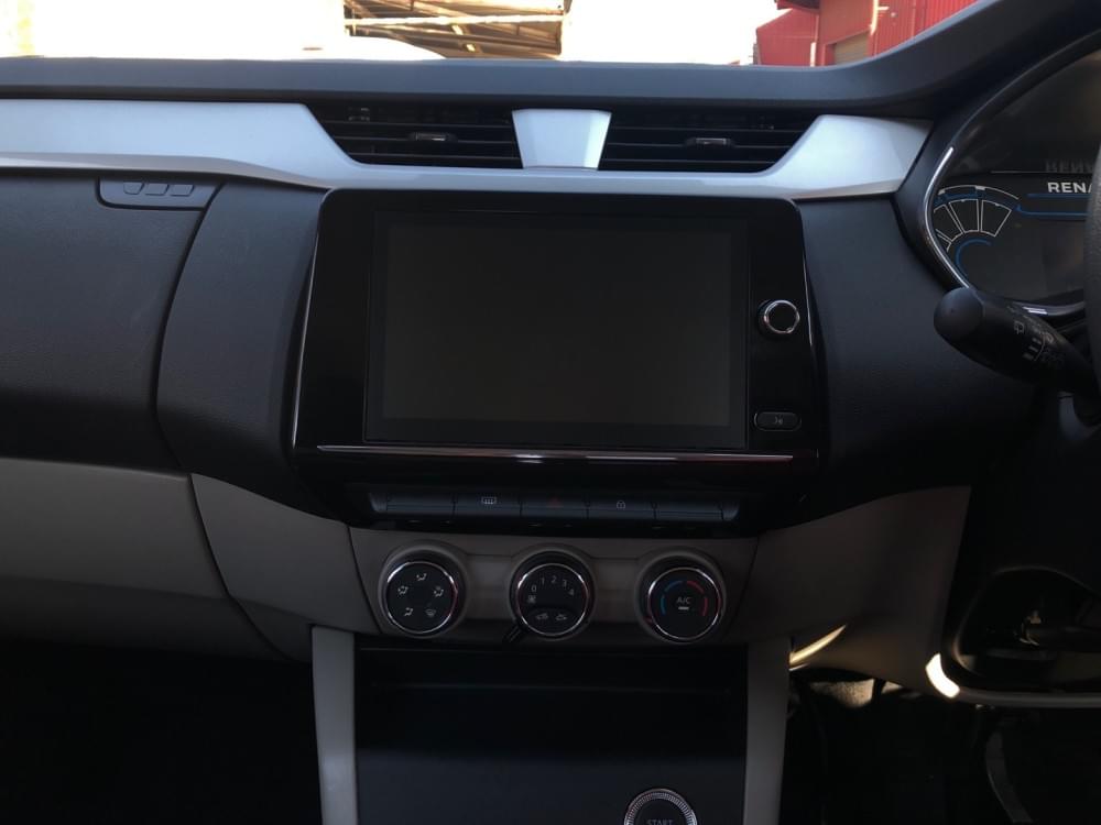 Renault Triber 1.0 Zen