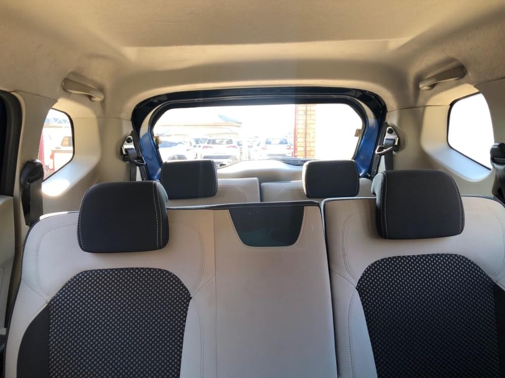 Renault Triber 1.0 Zen