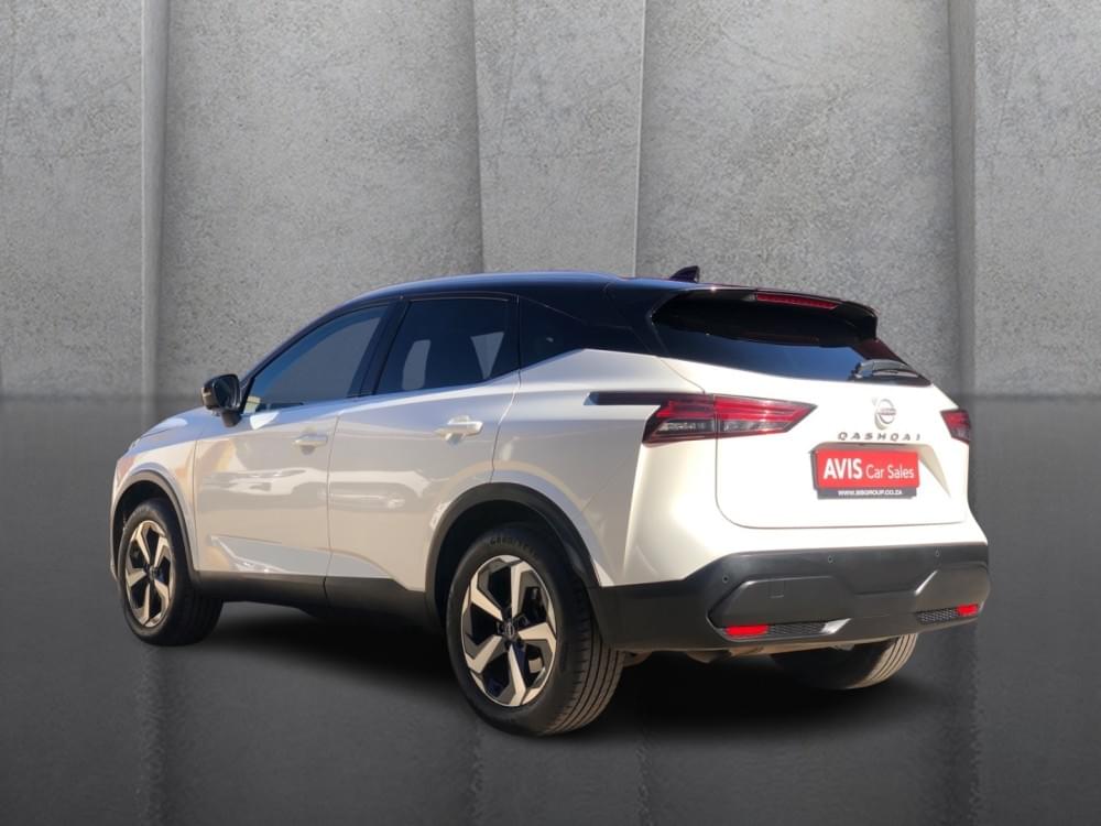 Nissan Qashqai 1.3T Acenta Xtronic 2-Tone