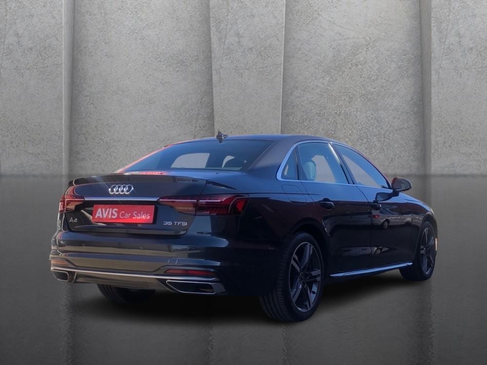 Audi A4 Sedan 35 Tfsi S Tronic