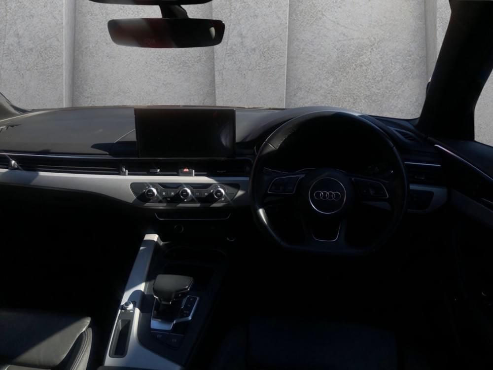 Audi A4 Sedan 35 Tfsi S Tronic