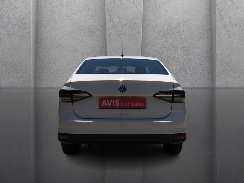 Volkswagen Polo Sedan 1.6 Base