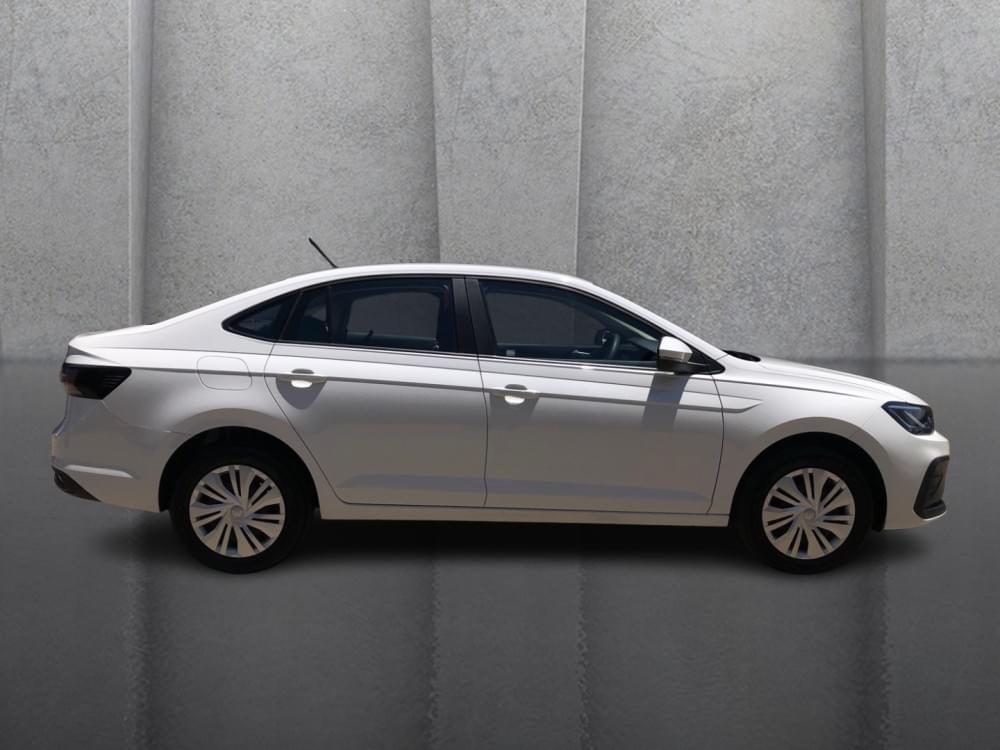 Volkswagen Polo Sedan 1.6 Base