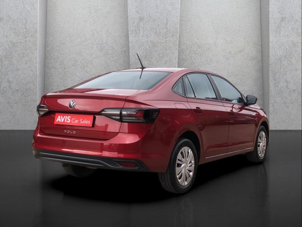 Volkswagen Polo Sedan 1.6 Base