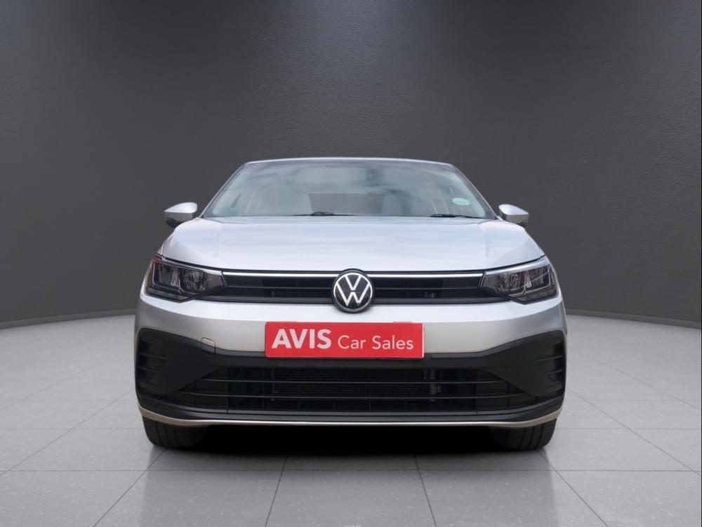 Volkswagen Polo Sedan 1.6 Base