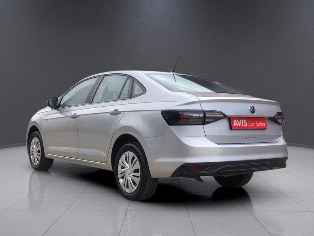 Volkswagen Polo Sedan 1.6 Base