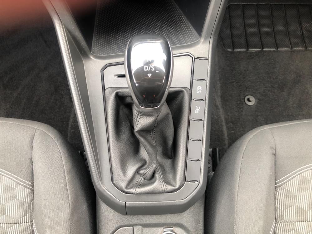 Volkswagen Polo Sedan 1.6 Tiptronic