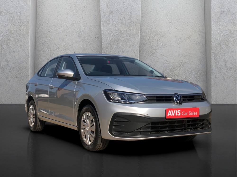 Volkswagen Polo Sedan 1.6 Base