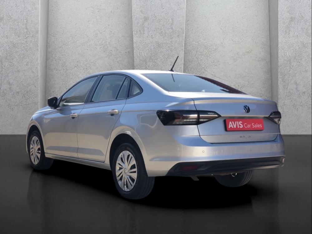 Volkswagen Polo Sedan 1.6 Base