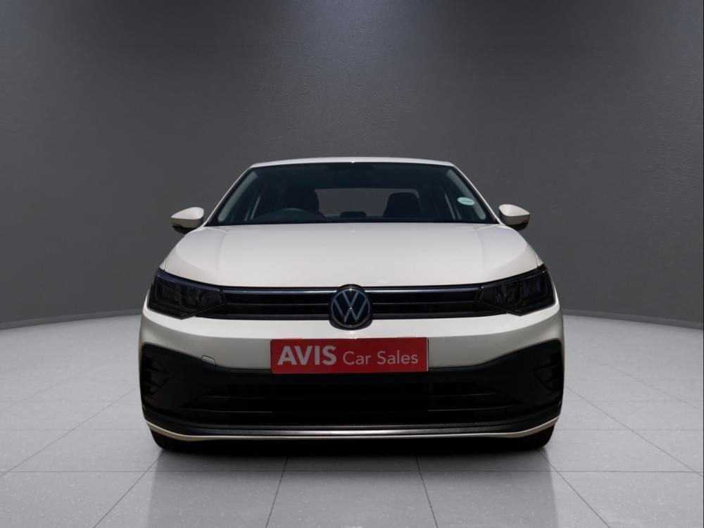 Volkswagen Polo Sedan 1.6 Base