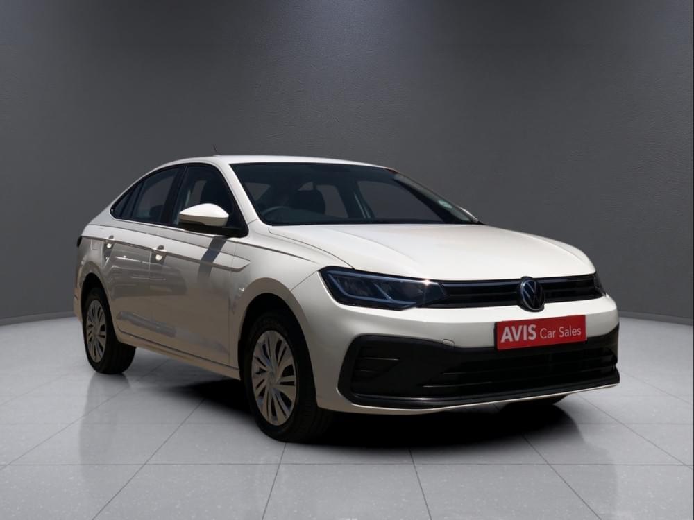 Volkswagen Polo Sedan 1.6 Base
