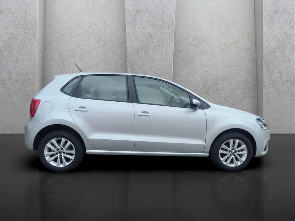 Volkswagen Polo Vivo Hatch 1.6 Comfortline Tiptronic