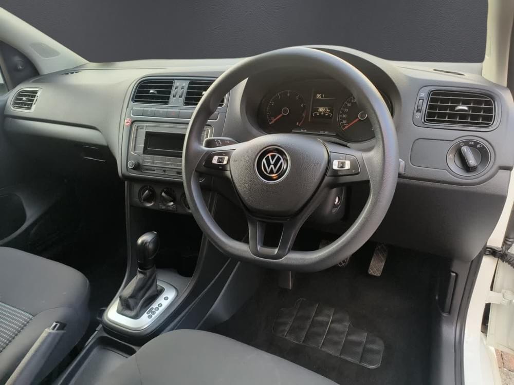 Volkswagen N/A 1.6 Life Tipt