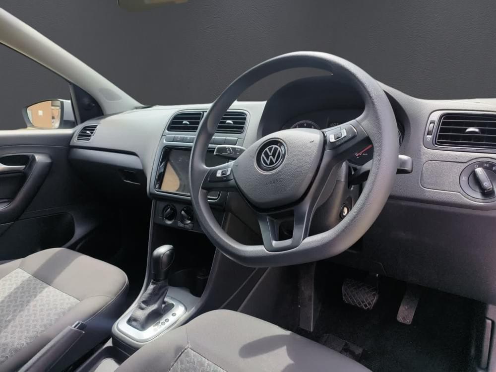 Volkswagen Polo Vivo Hatch 1.6 Life Tipt