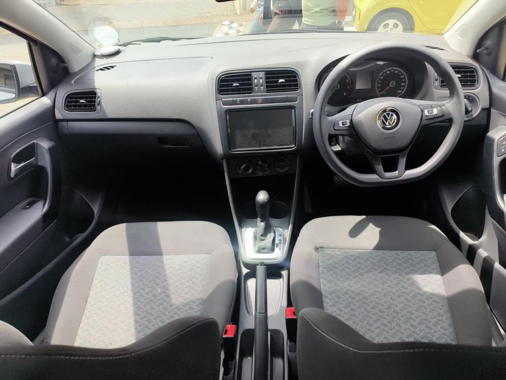Volkswagen Polo Vivo Hatch 1.6 Life Tipt