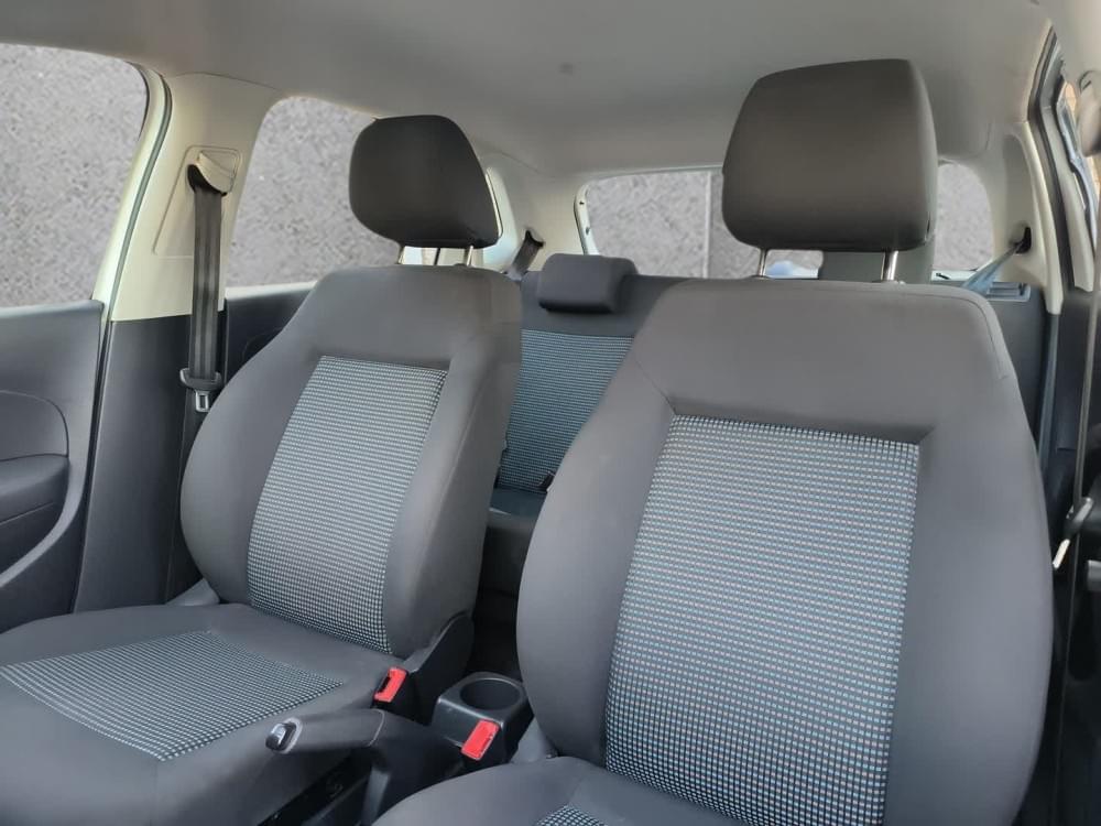 Volkswagen Polo Vivo Hatch 1.6 Comfortline Tiptronic