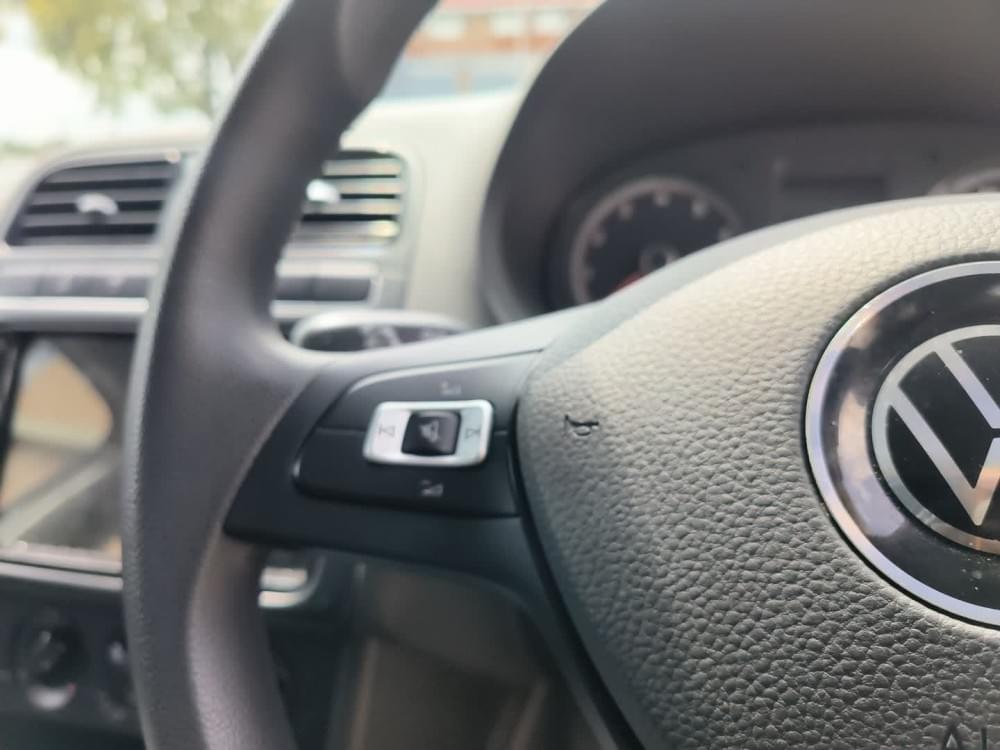 Volkswagen Polo Vivo Hatch 1.6 Life Tipt