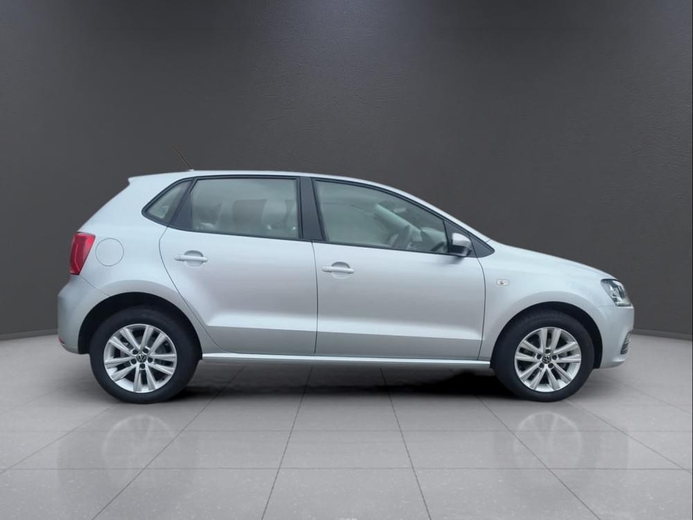 Volkswagen Polo Vivo Hatch 1.6 Comfortline Tiptronic