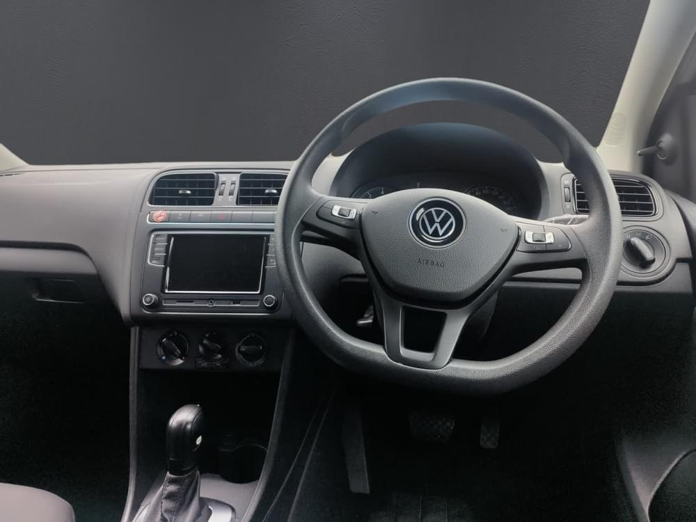 Volkswagen Polo Vivo Hatch 1.6 Comfortline Tiptronic