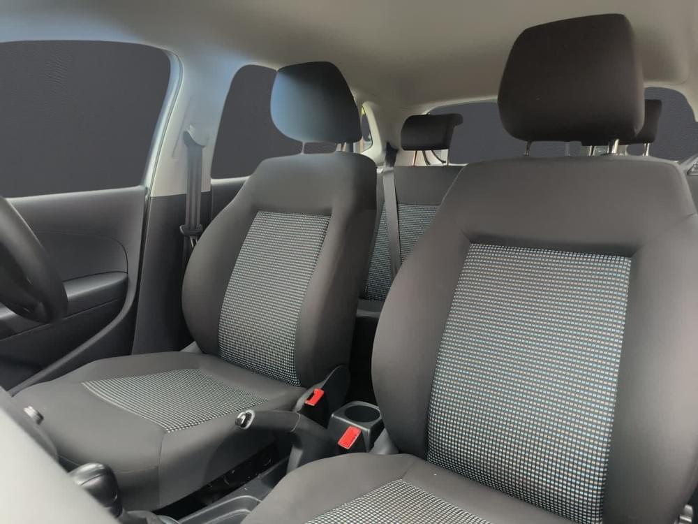 Volkswagen Polo Vivo Hatch 1.6 Comfortline Tiptronic