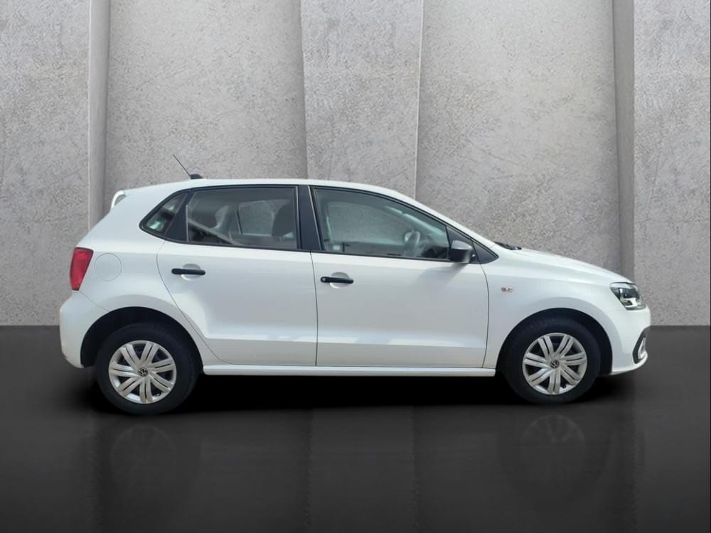 Volkswagen Polo Vivo Hatch 1.6 Life Tipt