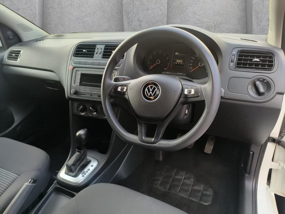 Volkswagen Polo Vivo Hatch 1.6 Comfortline Tiptronic