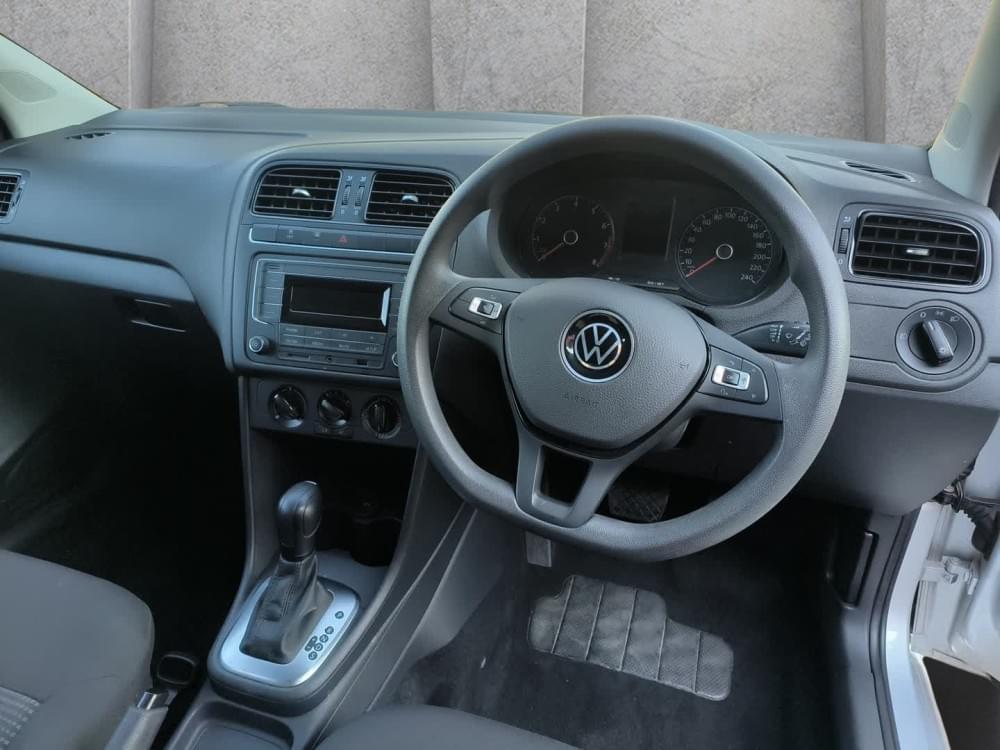 Volkswagen Polo Vivo Hatch 1.6 Comfortline Tiptronic