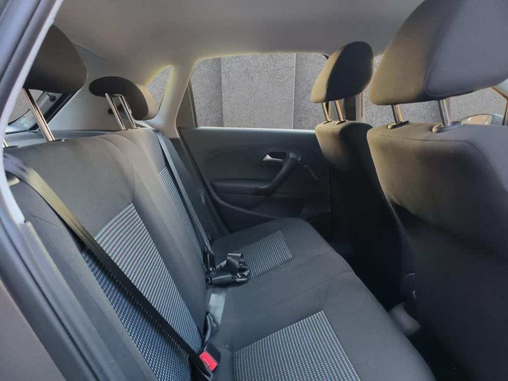 Volkswagen Polo Vivo Hatch 1.6 Comfortline Tiptronic