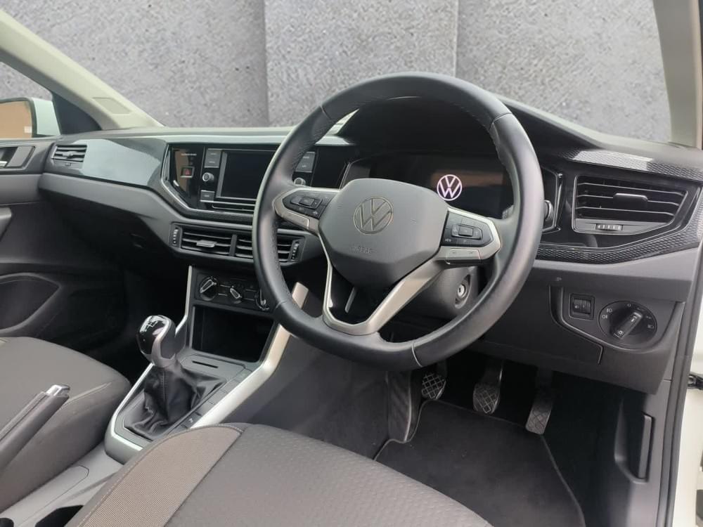 Volkswagen Polo Hatch 1.0 Tsi