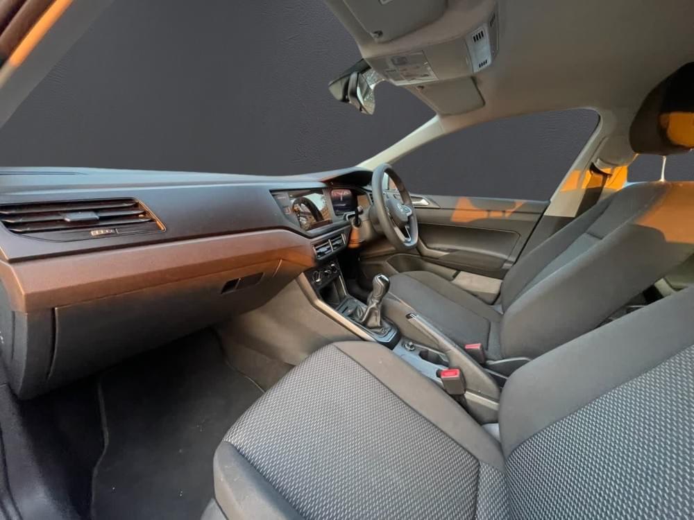 Volkswagen Polo Hatch 1.0 Tsi
