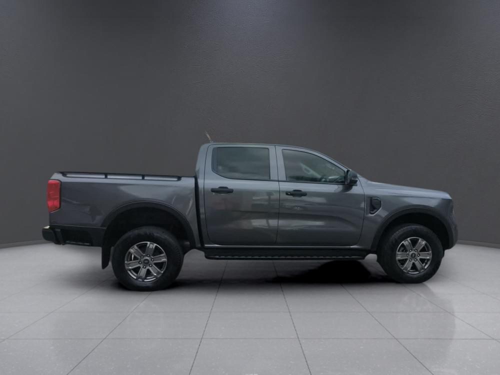 Ford Ranger 2.0T Xlt D Cab 4X2 At