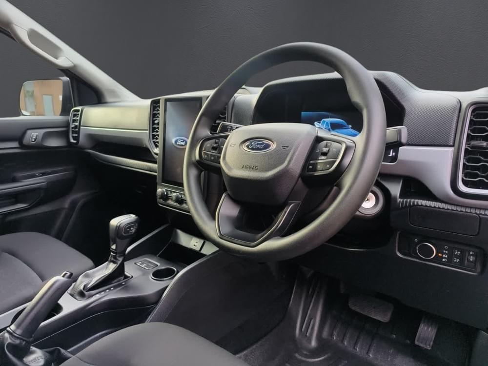 Ford Ranger 2.0T Xlt D Cab 4X2 At