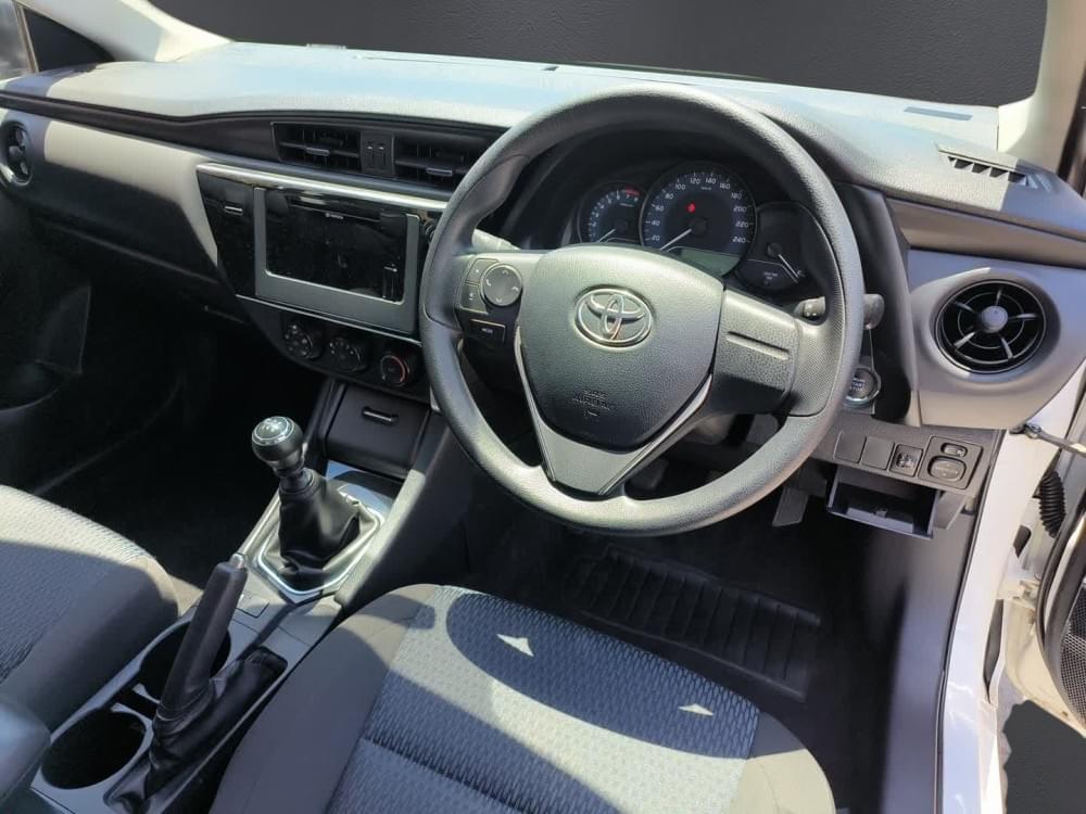 Toyota Corolla Quest 1.8 Plus