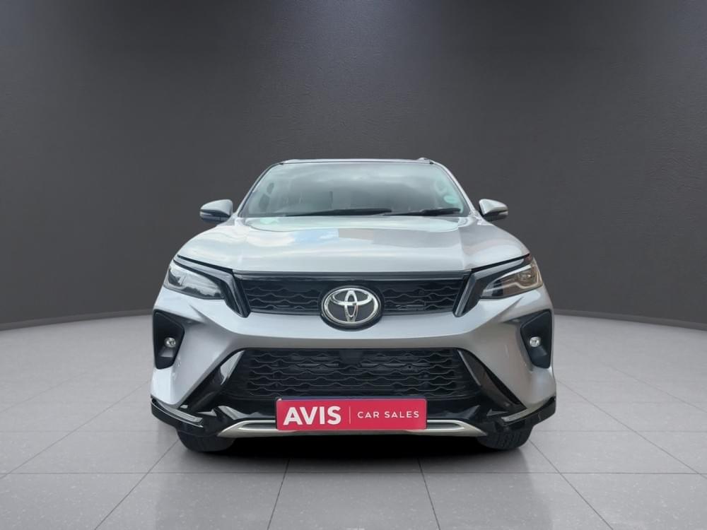 Toyota Fortuner 2.4 Gd-6 Rb 6At