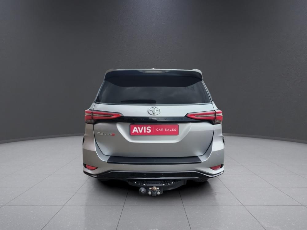 Toyota Fortuner 2.4 Gd-6 Rb 6At