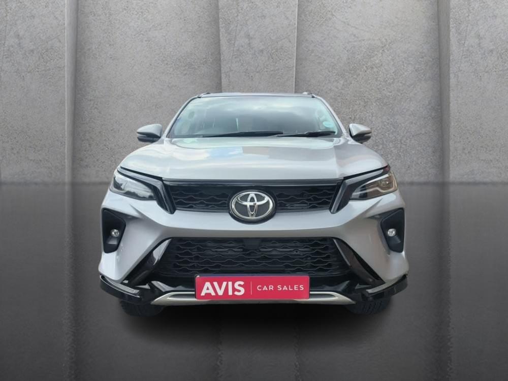 Toyota Fortuner 2.4 Gd-6 Rb At