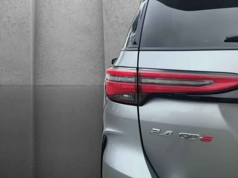 Toyota Fortuner 2.4 Gd-6 Rb At