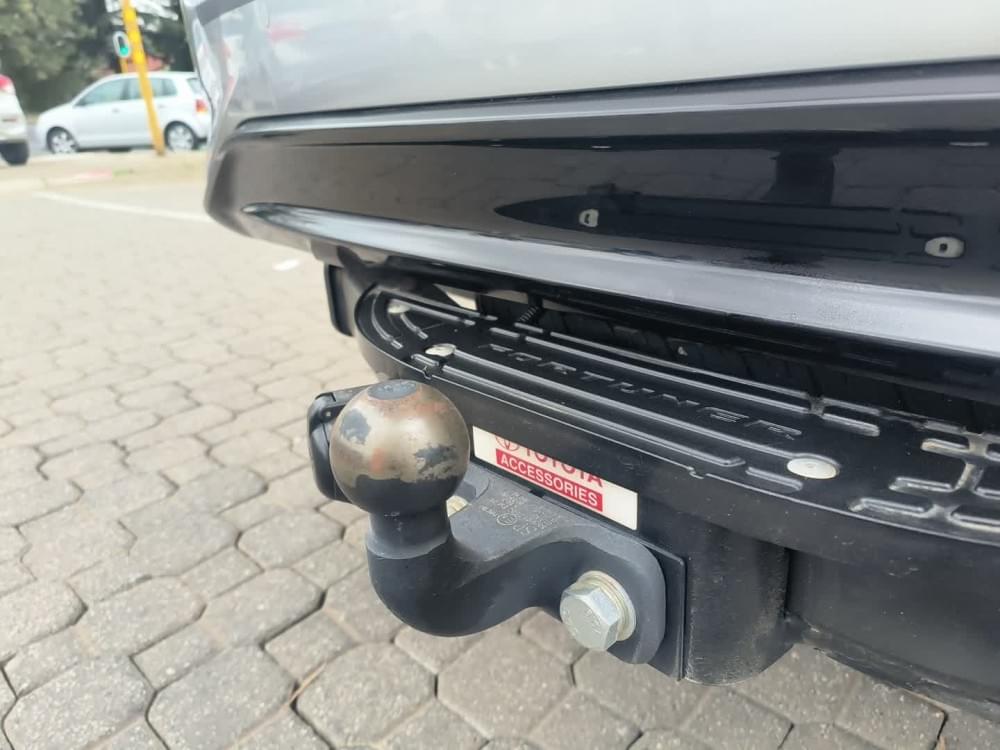 Toyota Fortuner 2.4 Gd-6 Rb At