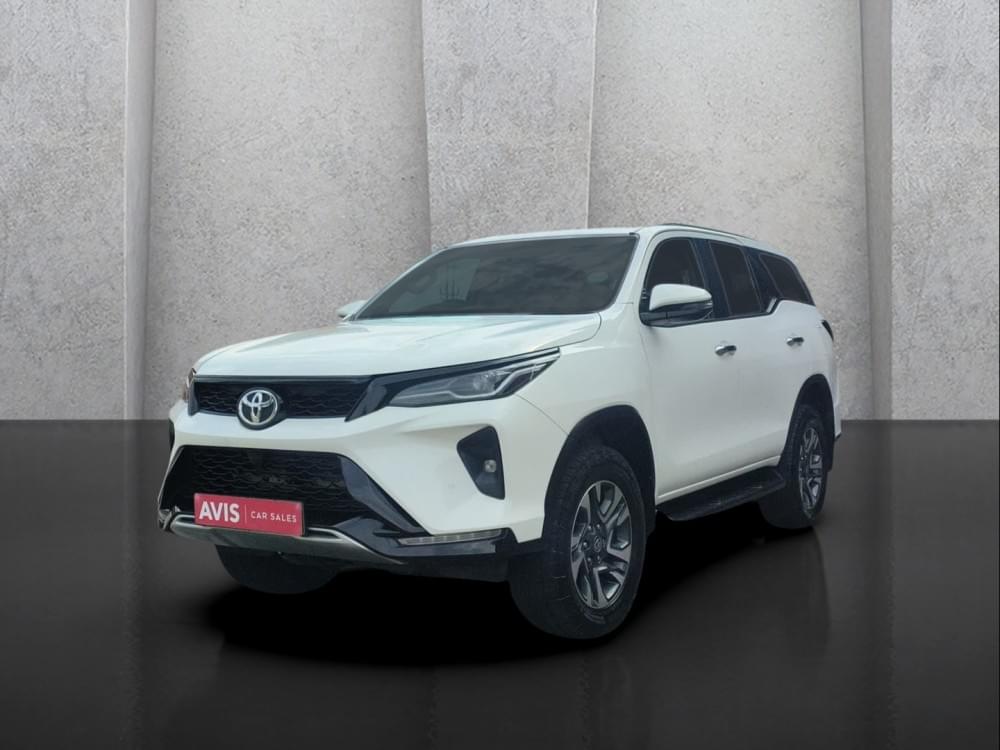 Toyota Fortuner 2.4 Gd-6 Rb At