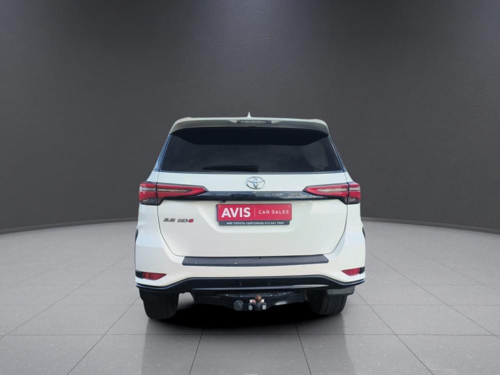 Toyota Fortuner 2.4 Gd-6 Rb 6At