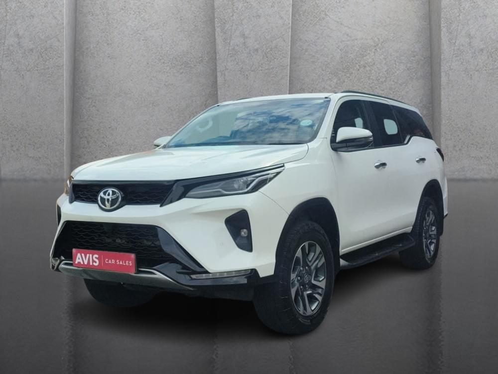 Toyota Fortuner 2.4 Gd-6 Rb At