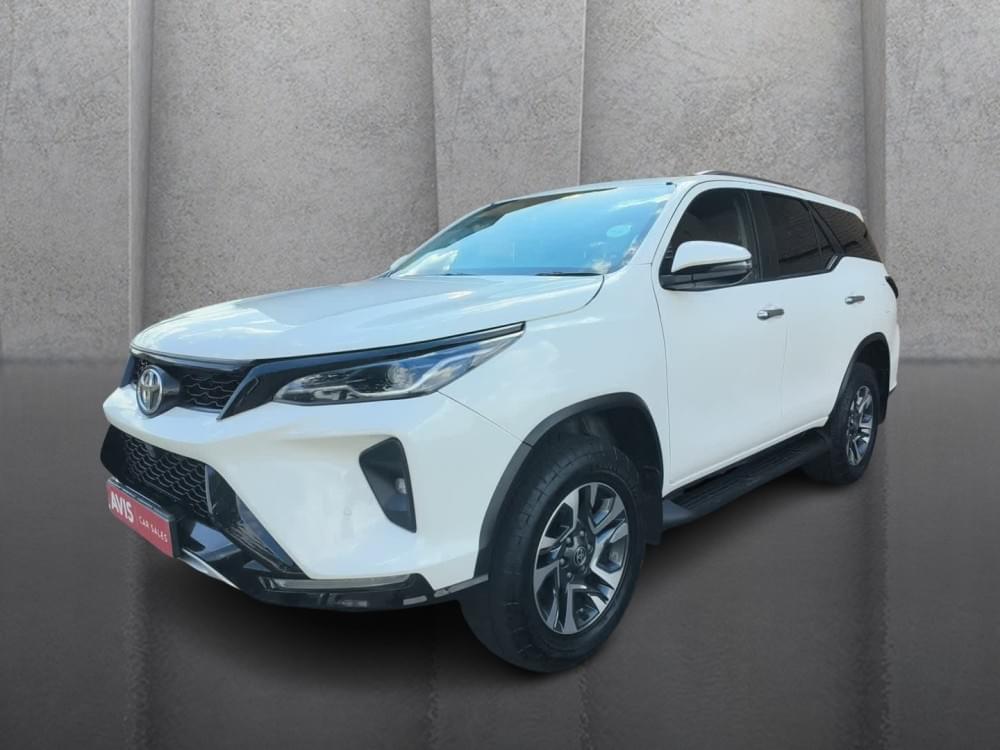 Toyota Fortuner 2.4 Gd-6 Rb 6At