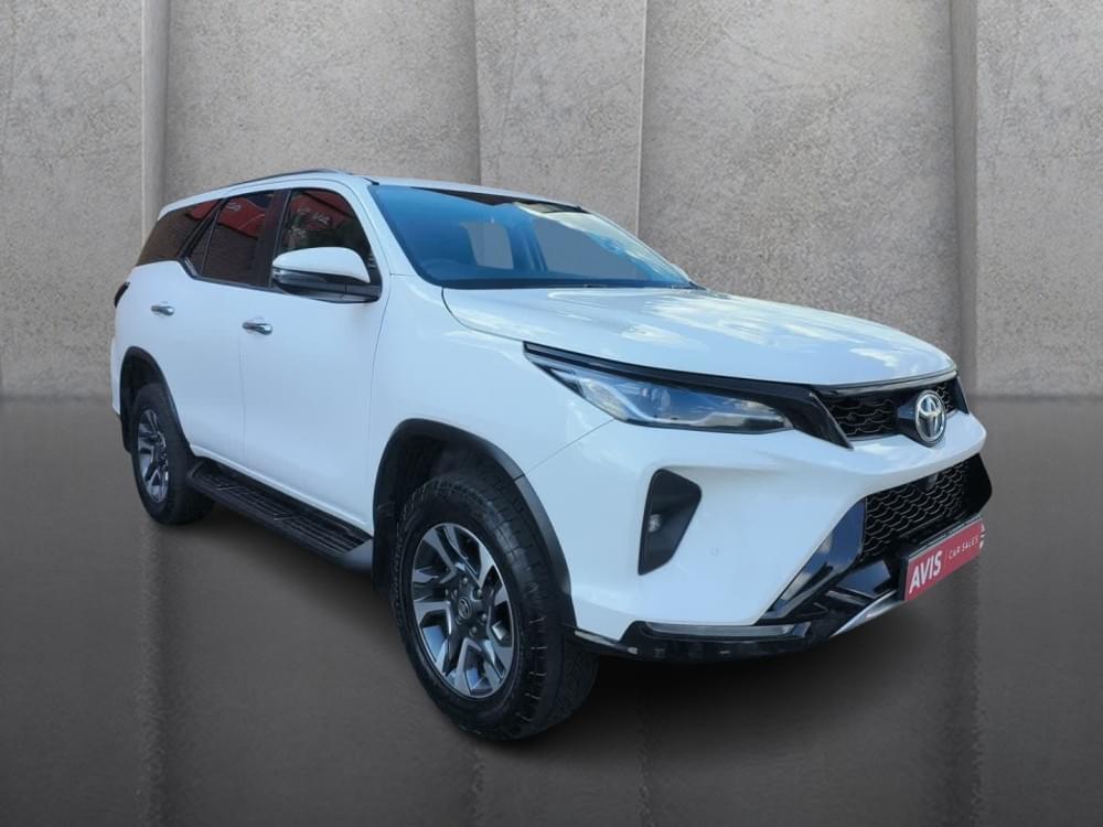 Toyota Fortuner 2.4 Gd-6 4X4 At